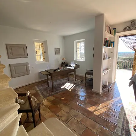 Villa La Souvenance, Mas Avec Vue Panoramique Et Piscine Lagnes
